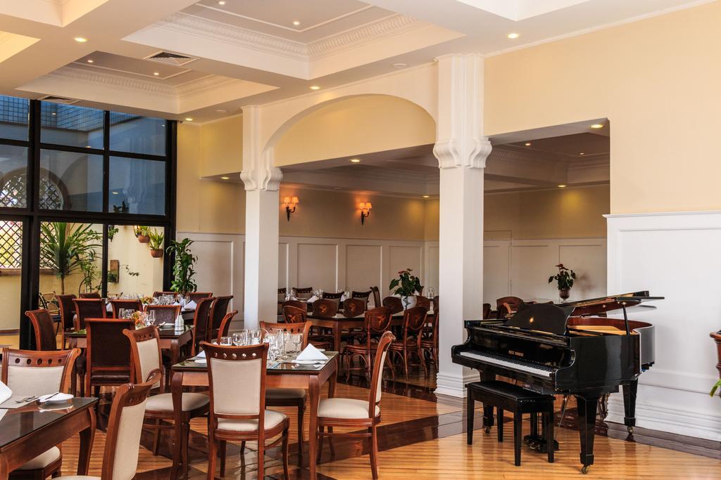 Marques Plaza Hotel Пузу Алегре Екстериор снимка