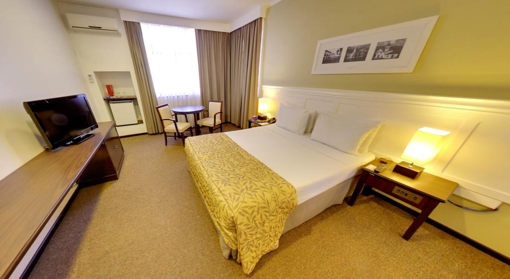 Marques Plaza Hotel Пузу Алегре Екстериор снимка